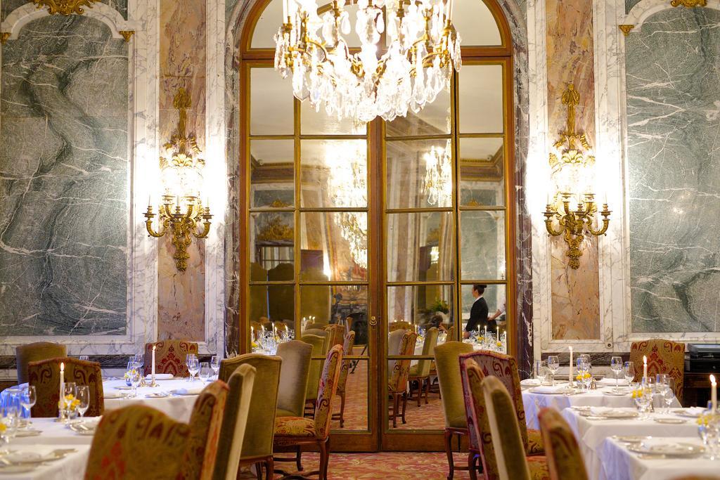Luton Hoo Hotel, Golf And Spa Luton (Bedfordshire) Exterior foto The restaurant