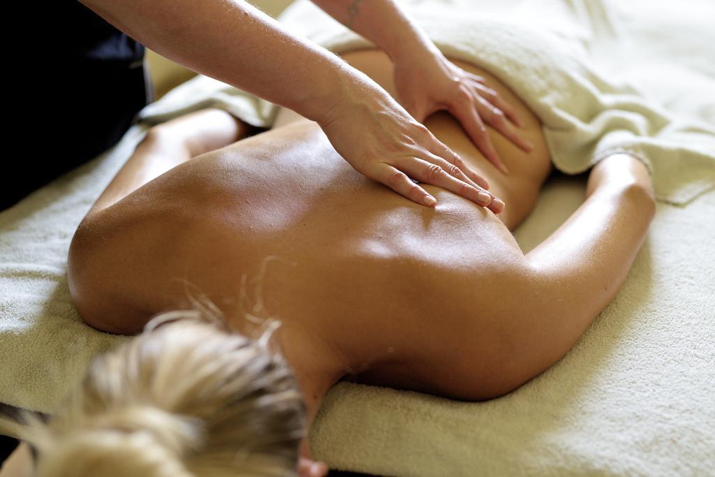 Luton Hoo Hotel, Golf And Spa Luton (Bedfordshire) Exterior foto Massage