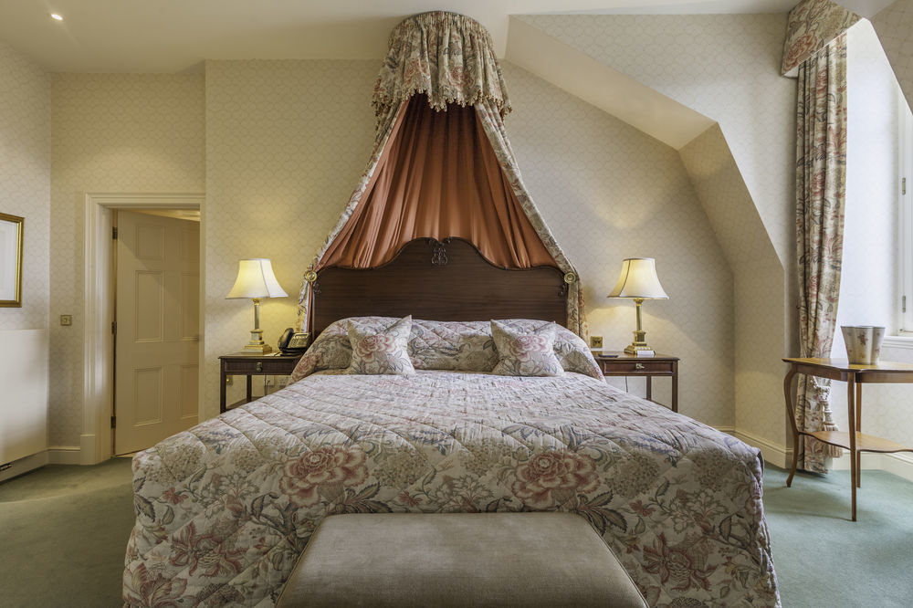 Luton Hoo Hotel, Golf And Spa Luton (Bedfordshire) Exterior foto A bedroom at the hotel